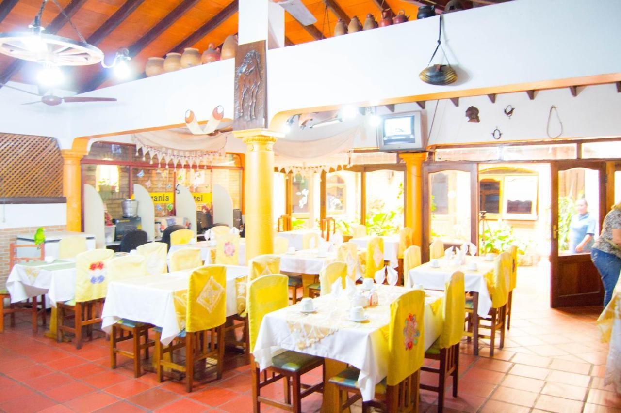 Hotel&Restaurante Guarania Ciudad del Este Esterno foto